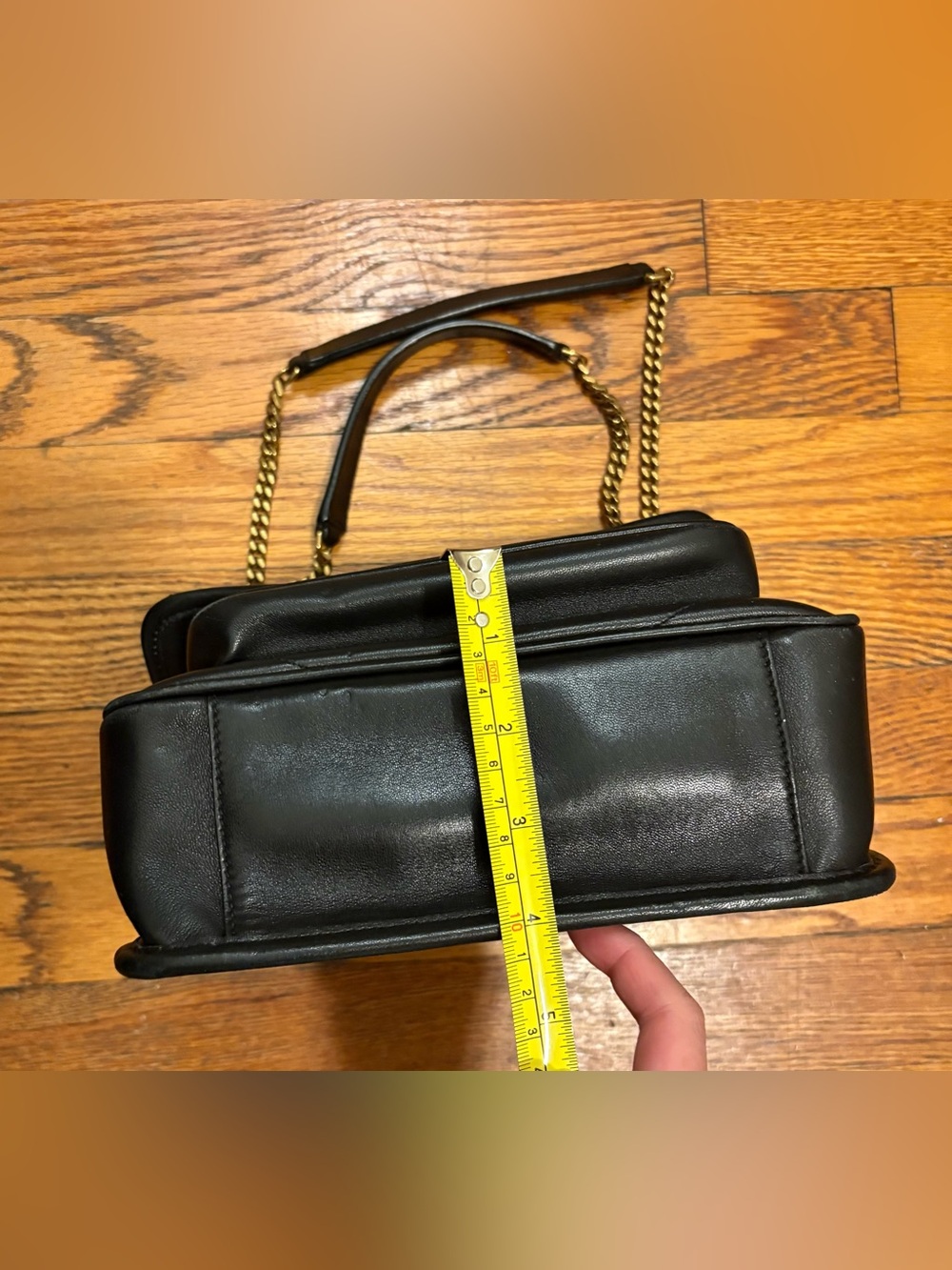 SAINT LAURENT NIKI BABY Black Leather Quilted Shoulder Bag with Gold Chain - Picture 11 of 13